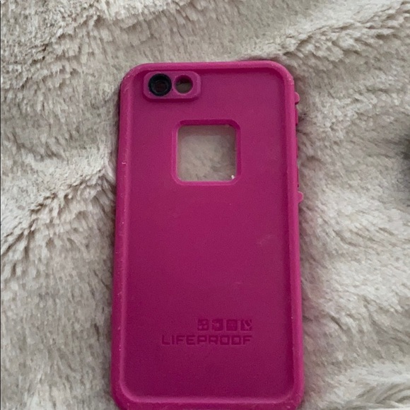 iPhone 5 life proof case - Picture 1 of 1